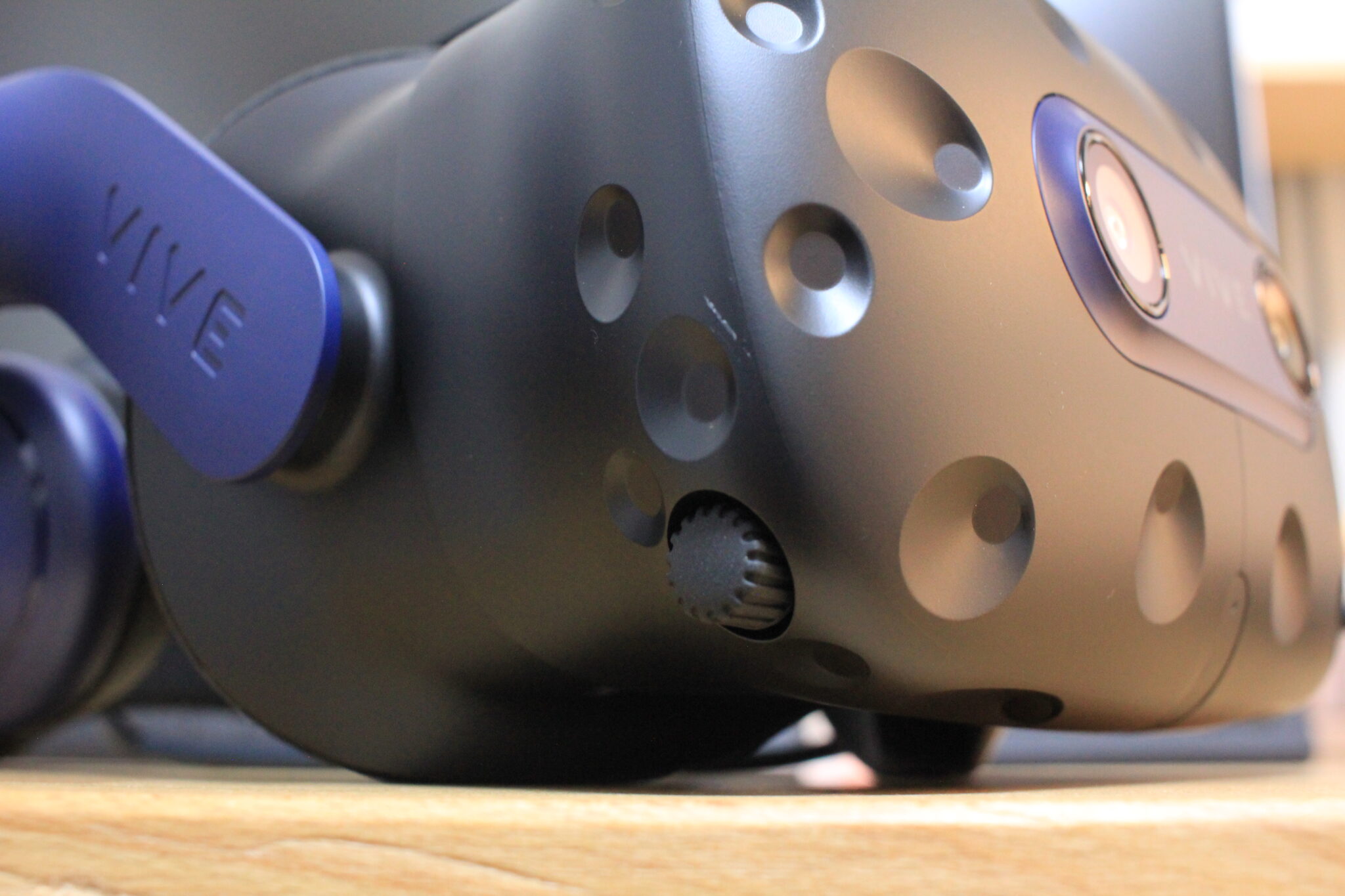 HTCの最新VR「VIVE Pro 2」を仕事で2週間使ってみた。【VIVE Pro 2のレビュー】｜クリエイターガジェット系レビューブログ